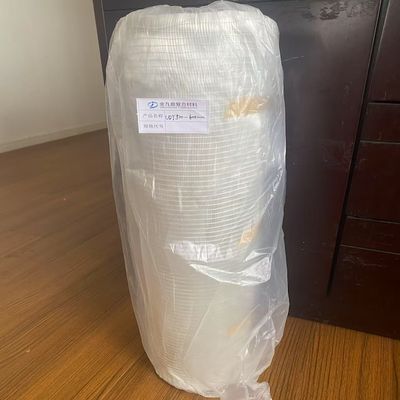 UDT ألياف زجاجية موجهة واحدة النسيج 550g / M2-600mm في الأبيض غير المعدني مع الزجاج Roving 1200 Tex لخزان التخزين