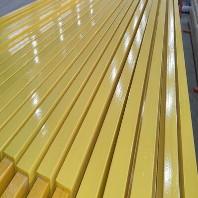 أنبوب مستطيل من FRP عن طريق عملية التقطيع ، فرشاة السطح بطلاء معين ، للوصول إلى طلب كبير للغاية على ناعمة السطح ومظهر جيد